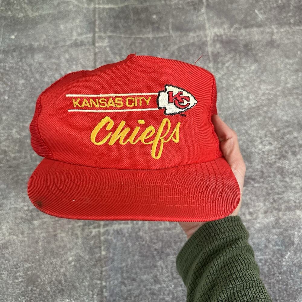 Men's Vintage 80's Annco Kansas City Chiefs Red Script Trucker Snapback Hat Cap